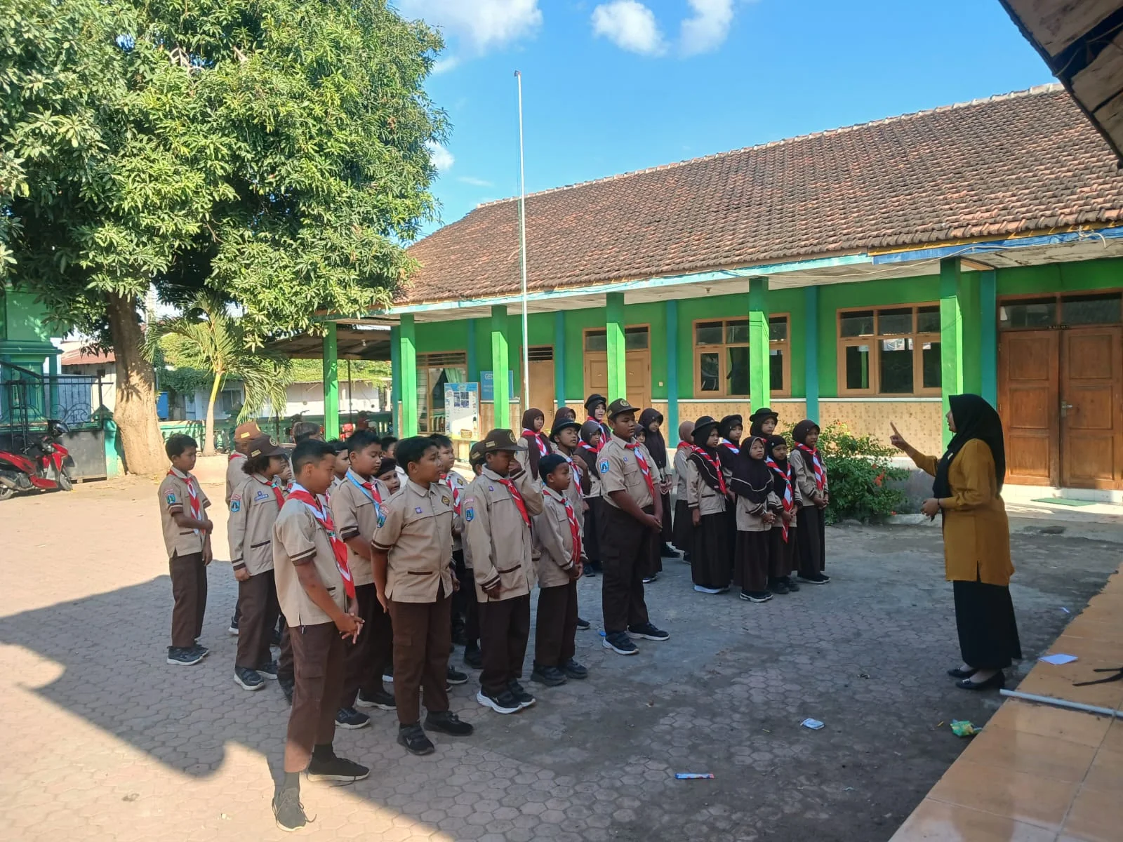 KEGIATAN PRAMUKA