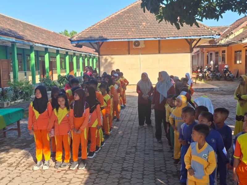 KEGIATAN JALAN SANTAI SISWA SDN 1 TREBUNGAN
